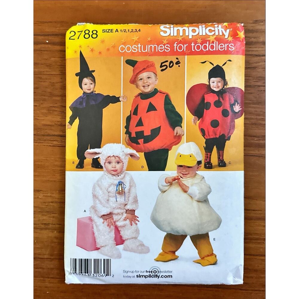 UNCUT Simplicity Pattern 2788 Toddlers Pumpkin Rabbit Duck Costume Size 1/2 - 4